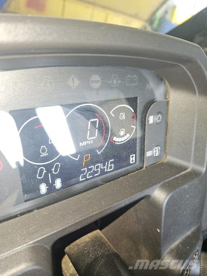 John Deere XUV865M ATV-k