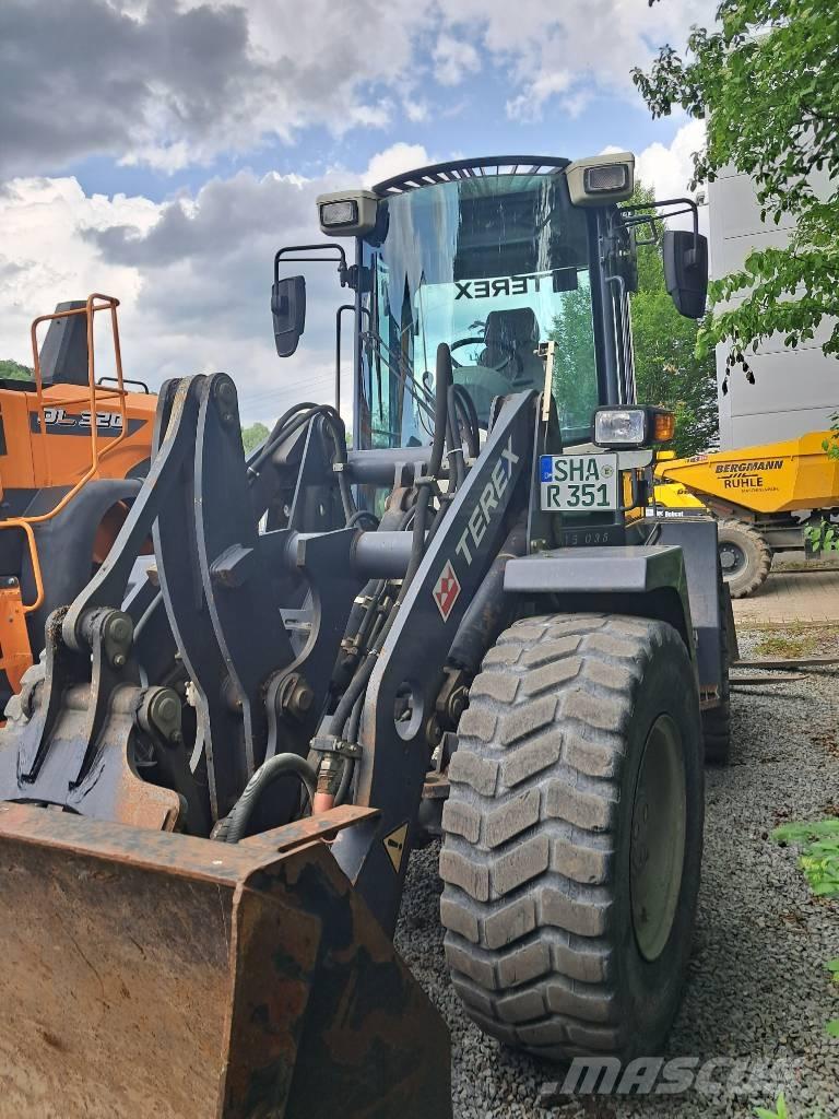 Terex TL 160 Gumikerekes homlokrakodók