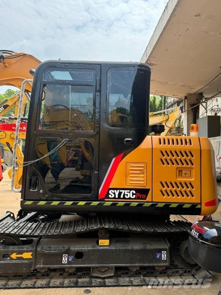 Sany SY 75 C Mini kotrók < 7t