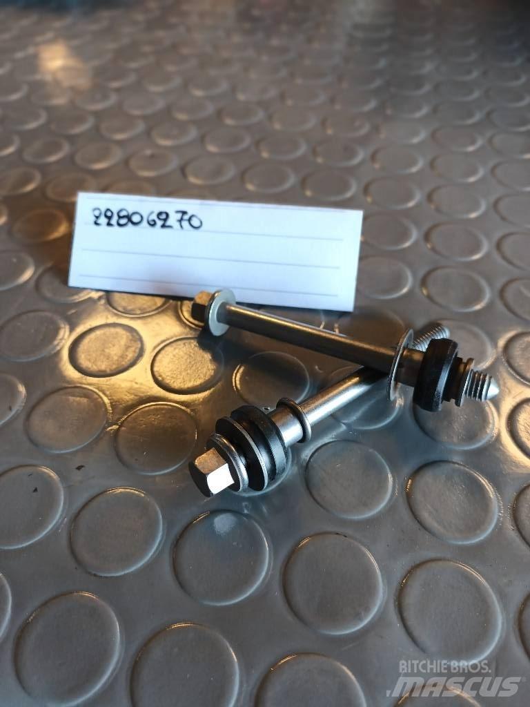 Volvo SCREW 22806270 Haszonjárművek - Egyéb
