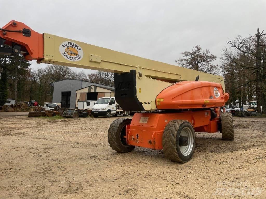 JLG 1250 AJP Karos emelők
