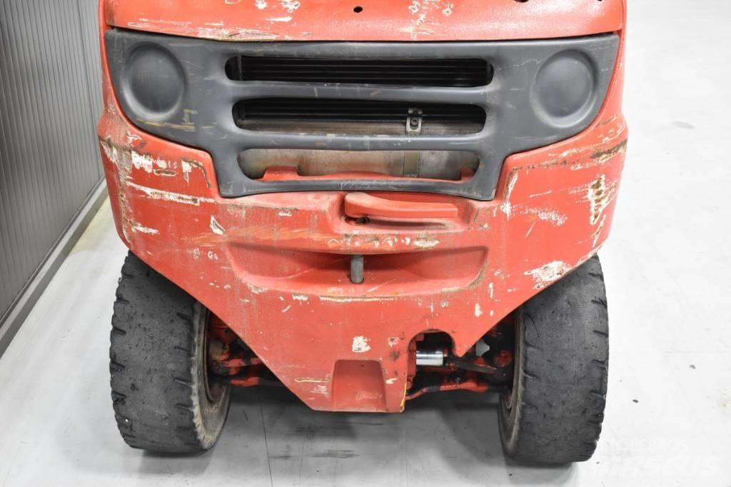 Linde H 25 T Gázüzemű targoncák