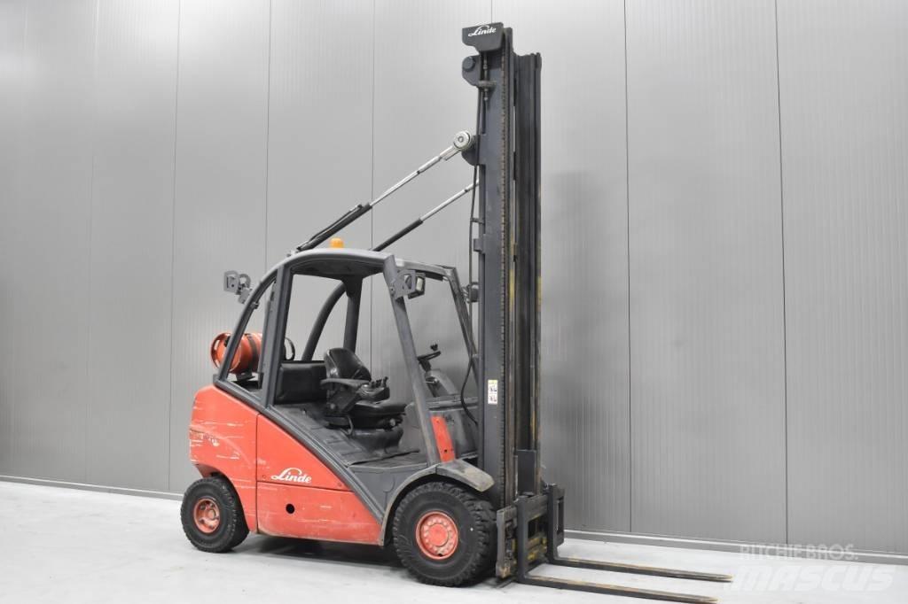 Linde H 25 T Gázüzemű targoncák