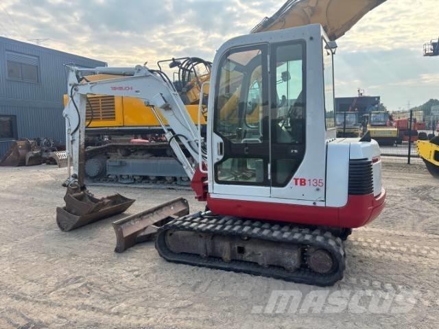 Takeuchi TB 135 Mini kotrók < 7t