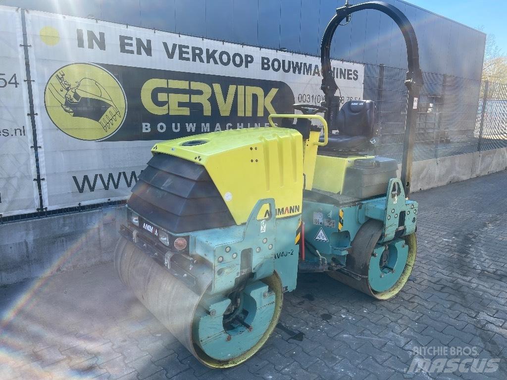 Ammann AV 40-2 Ikerdobos hengerek