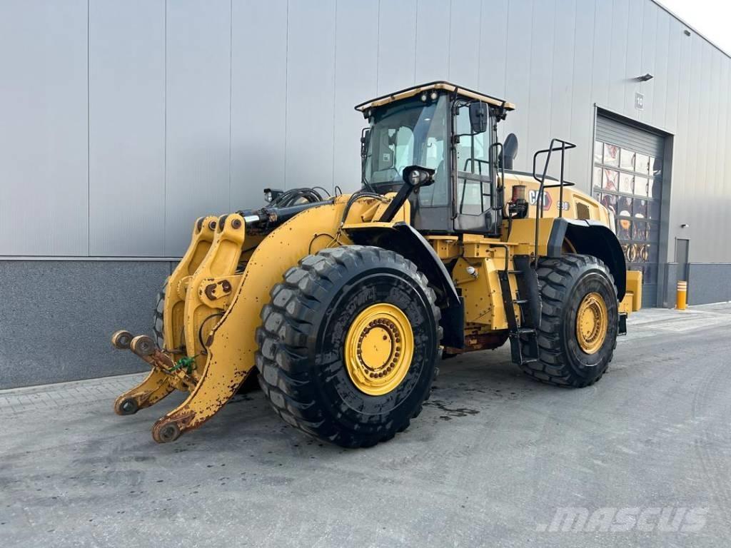 CAT 980 Gumikerekes homlokrakodók