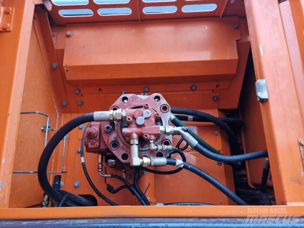 Doosan DX 255 LC Lánctalpas kotrók