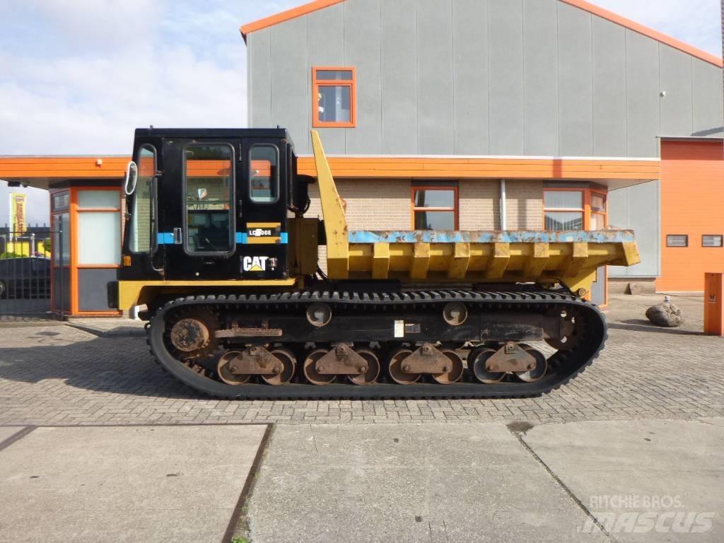 CAT LD700E Lánctalpas dömperek