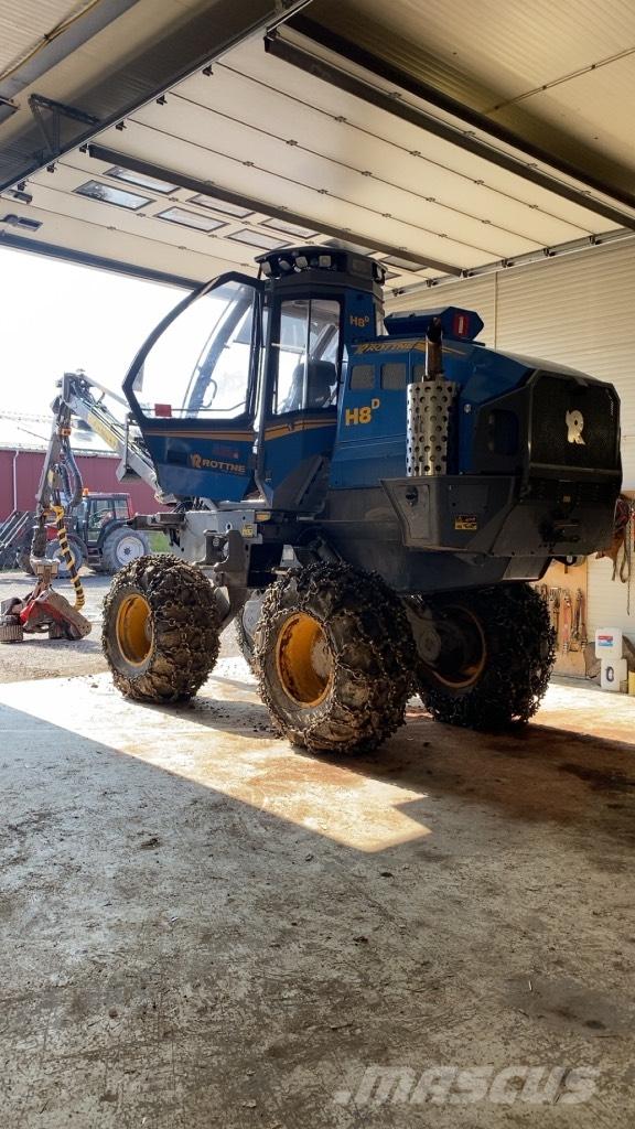 Rottne H8D Betakarítók