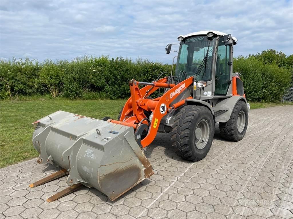 Atlas AR420 Gumikerekes homlokrakodók
