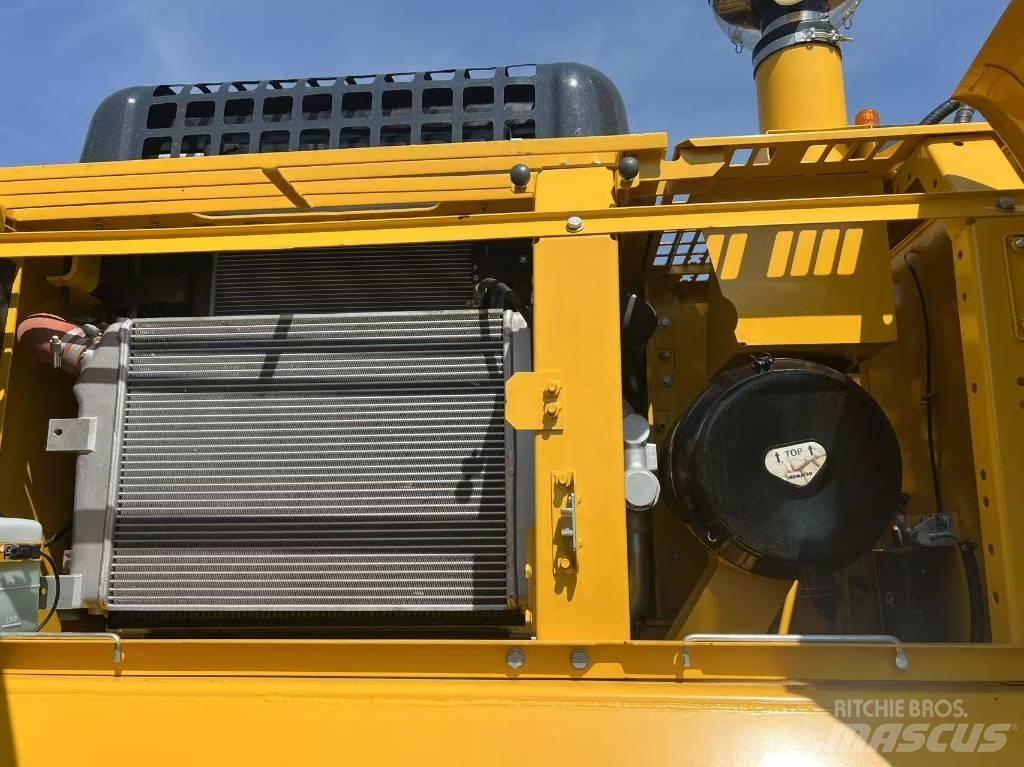 Komatsu PC 300 Lánctalpas kotrók