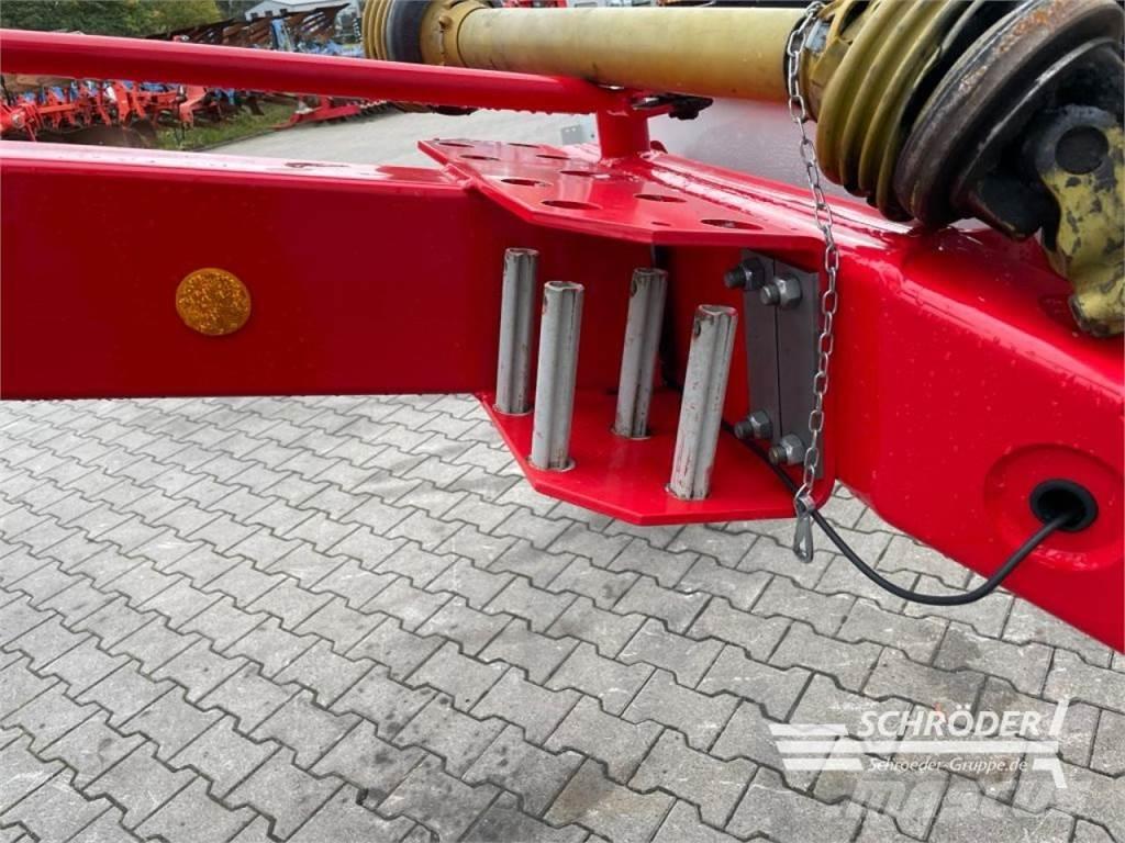 Pöttinger TOP 652 Rendforgatók