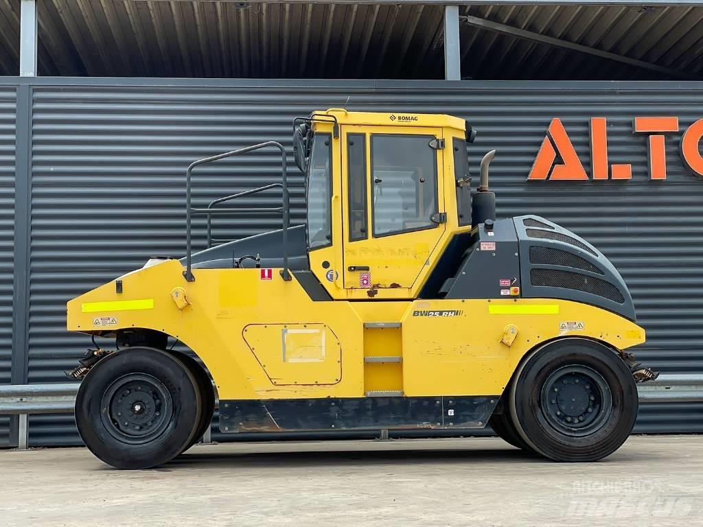 Bomag BW 25 RH Pneumatikus kerekes hengerek