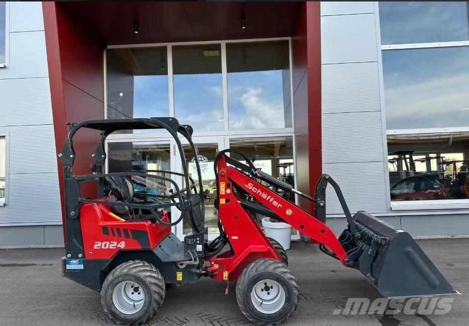 Schäffer 2024 Mini homlokrakodók