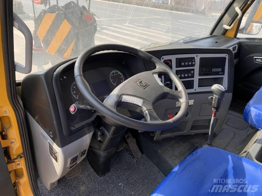 XCMG QY55KA Terepdaruk