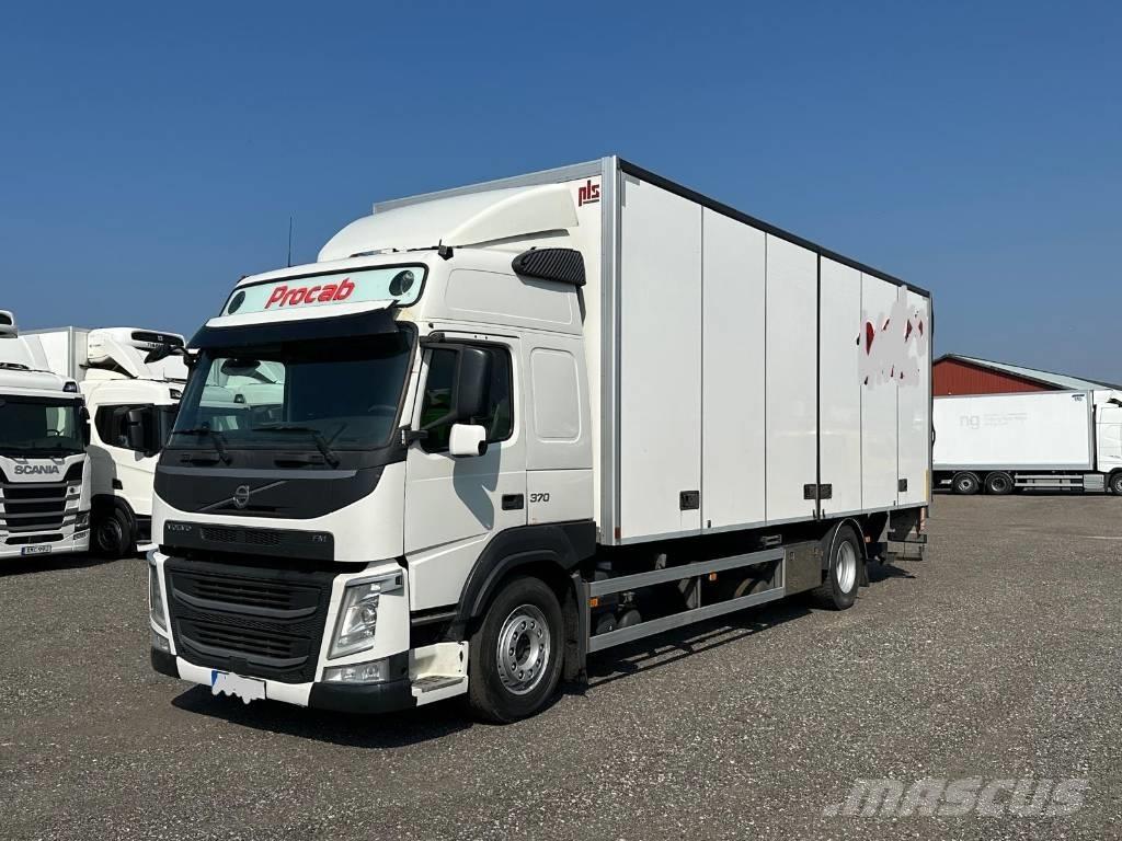 Volvo FM serie 3801 Dobozos teherautók
