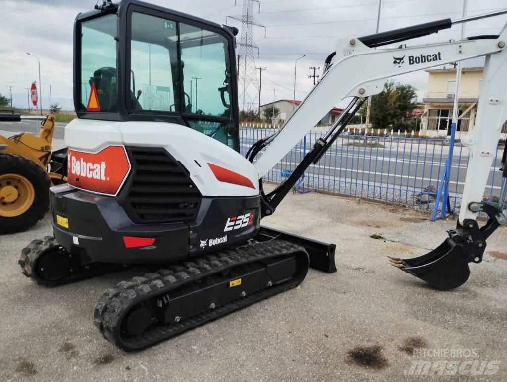 Bobcat E 35 Lánctalpas kotrók