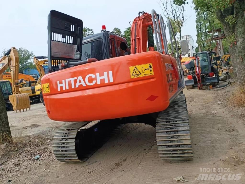 Hitachi ZX 120-6 Mini kotrók < 7t