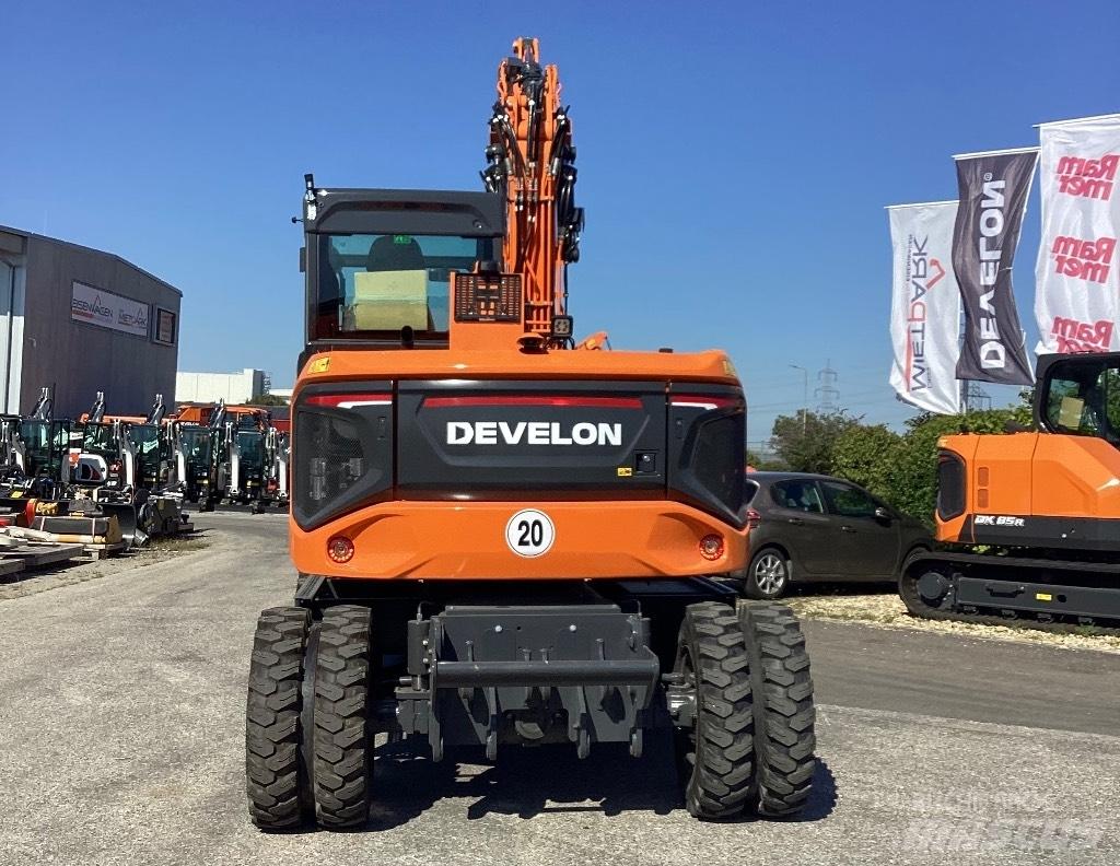 Develon DX100W-7 Gumikerekes kotrók