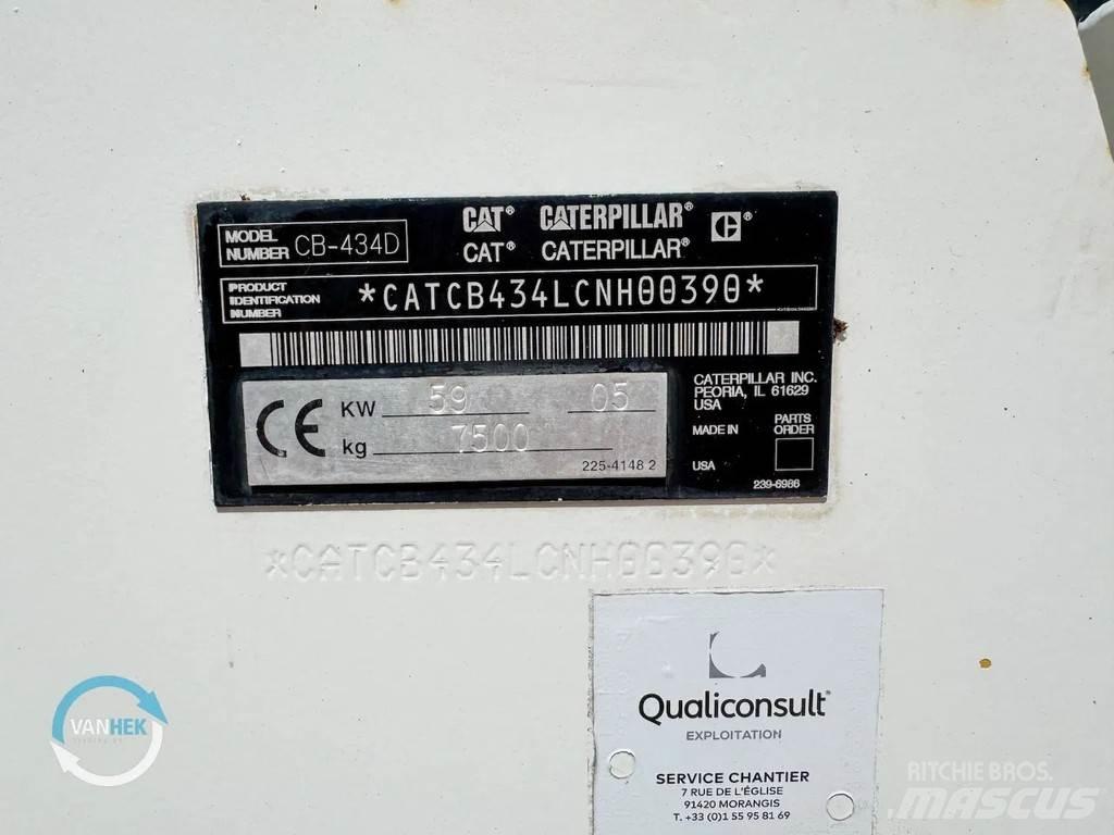 CAT CB434D Ikerdobos hengerek