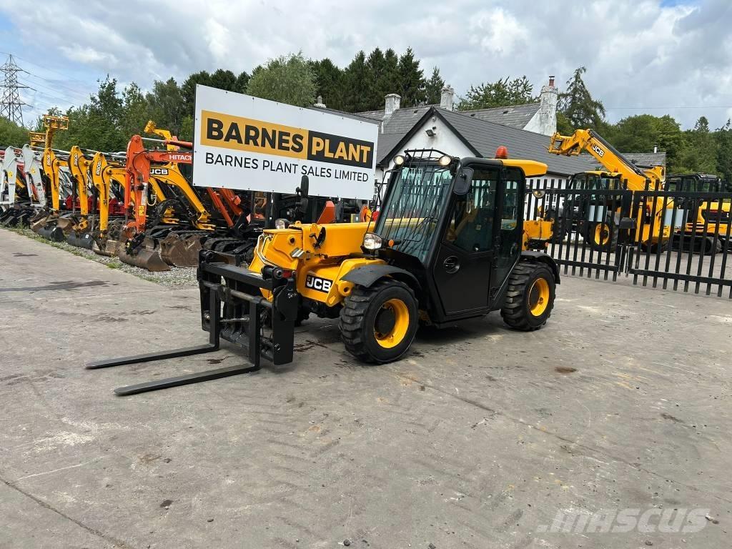 JCB 525-60 Teleszkópos rakodók