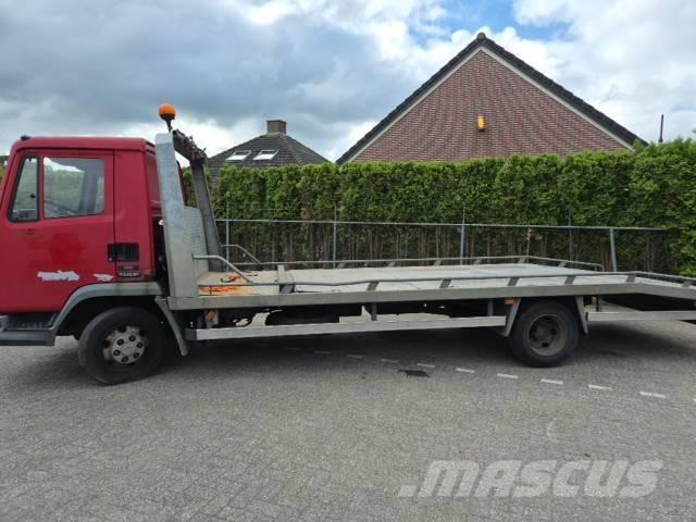 DAF 45.180 Platós / Ponyvás teherautók