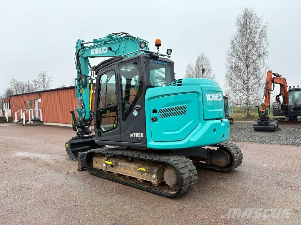 Kobelco SK75SR-7 Közepes (midi) kotrók 7 t - 12 t
