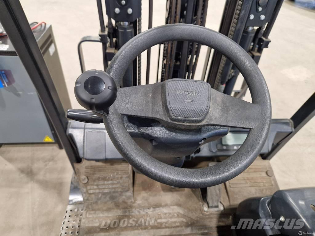Doosan B 15 T-7P Elektromos targoncák