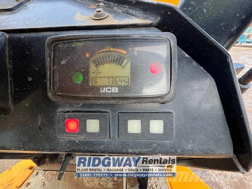 JCB 6 ST Mezei dömperek