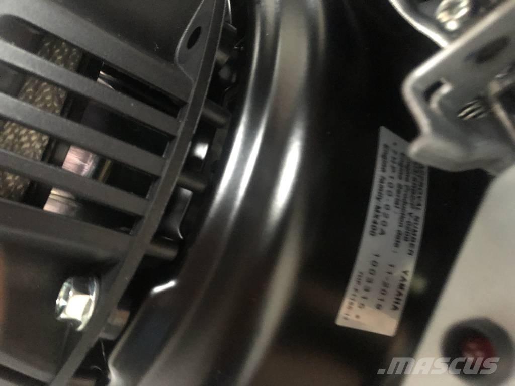 Yamaha MX400 Motorok
