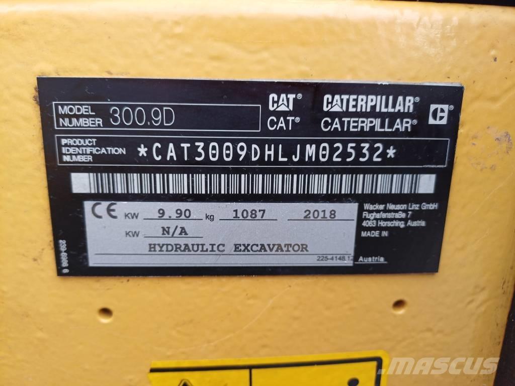 CAT 300.9D Mini kotrók < 7t