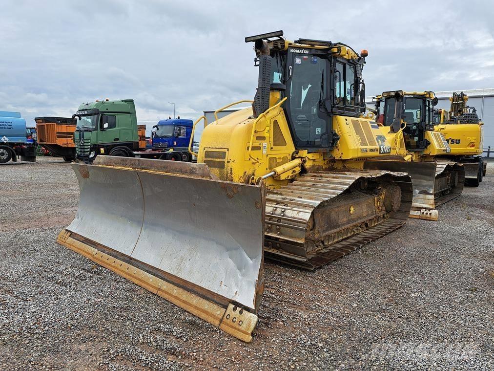 Komatsu D 61 PXi-24 lánctalpas dózerek