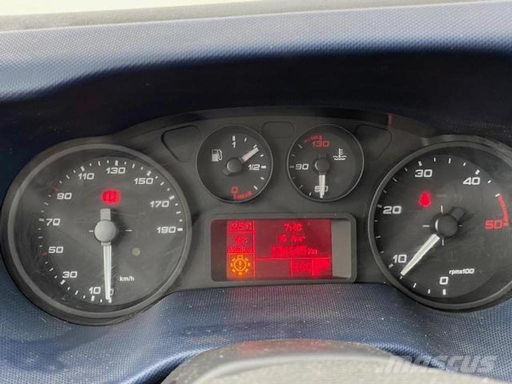 Iveco 35C18 Billenő teherautók