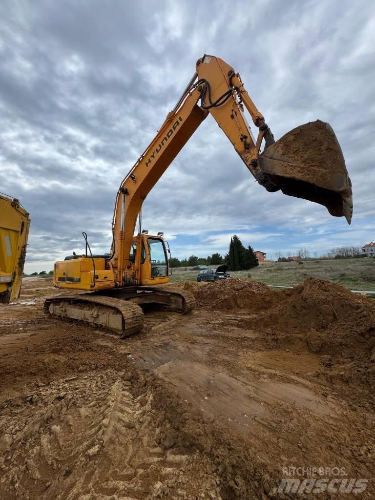Hyundai R250LC Lánctalpas kotrók