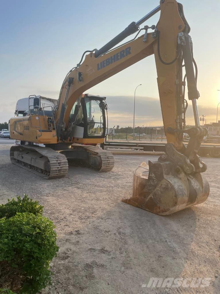 Liebherr R922 NLC Lánctalpas kotrók