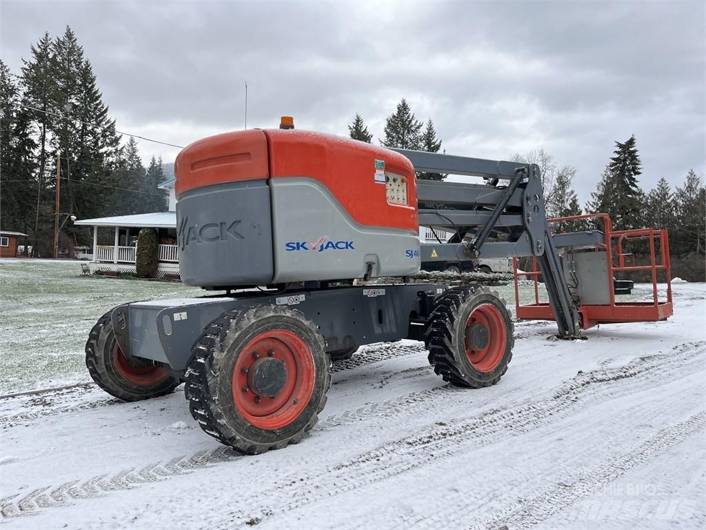 SkyJack SJ 46 AJ Karos emelők