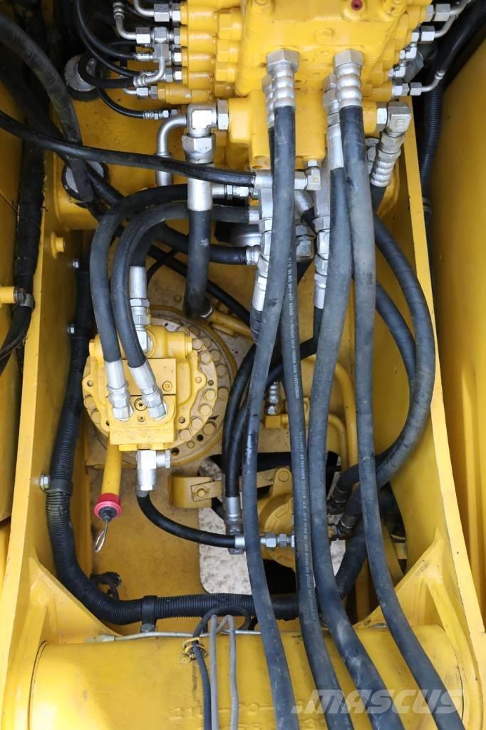Komatsu PC 130-7 Lánctalpas kotrók