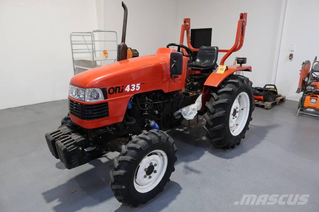 ONj 435 Traktorok