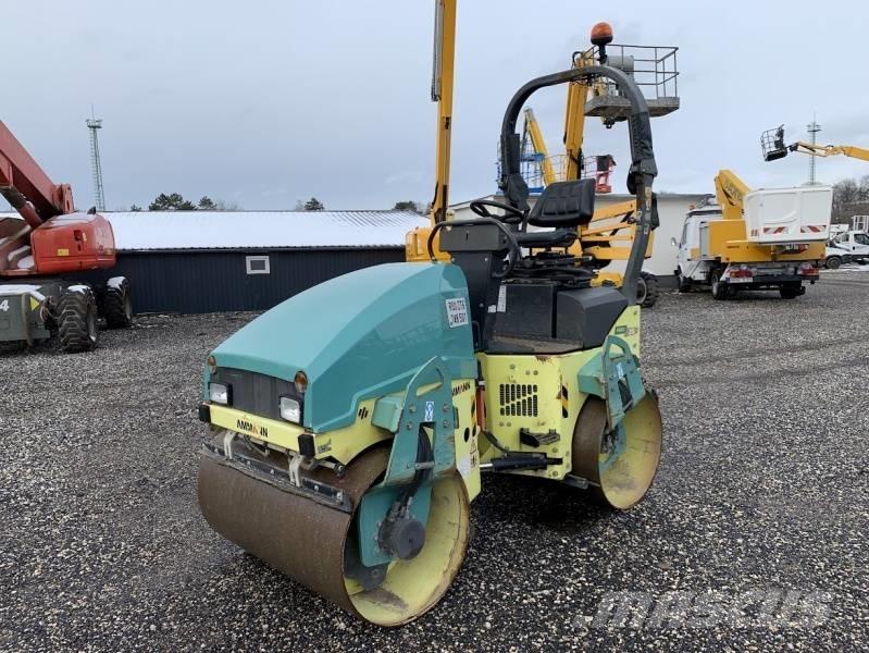 Ammann ARX 26 Ikerdobos hengerek