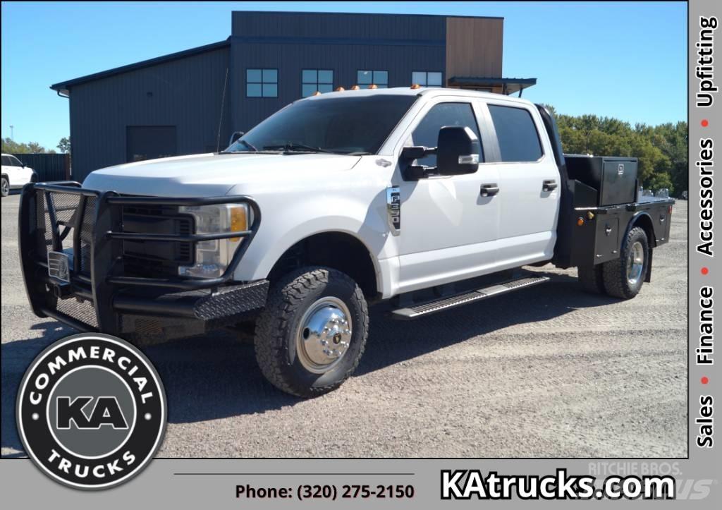 Ford F 350 XL SD Platós / Ponyvás teherautók