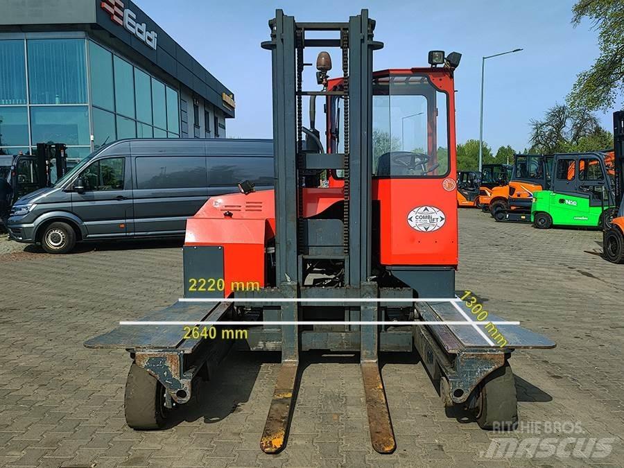 Combilift C4000 Tolóoszlopos négyutas targonca