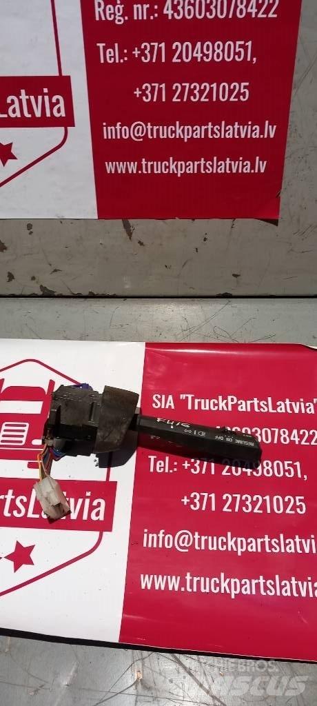 Volvo FH 12.   3172171 Vezetőfülke és belső tartozékok