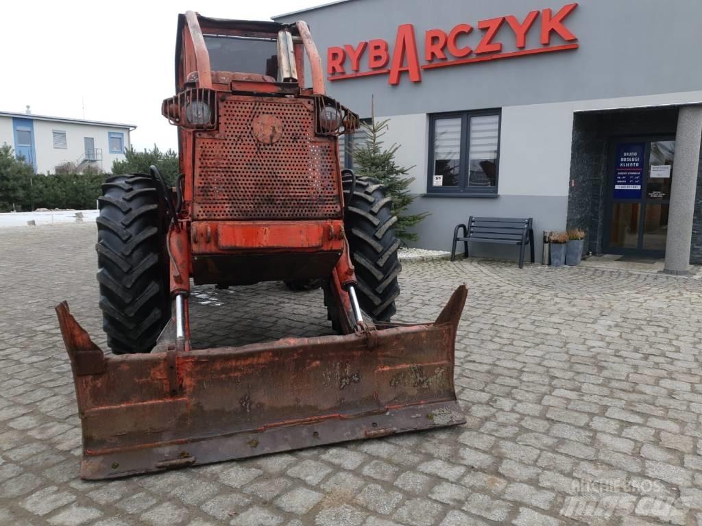LKT 80 Vonszolók