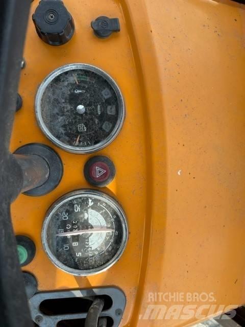 Renault R 65 14 LS Traktorok
