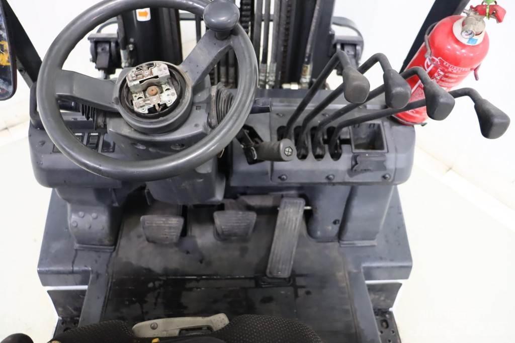 Nissan U1D2A20LQ Gázüzemű targoncák