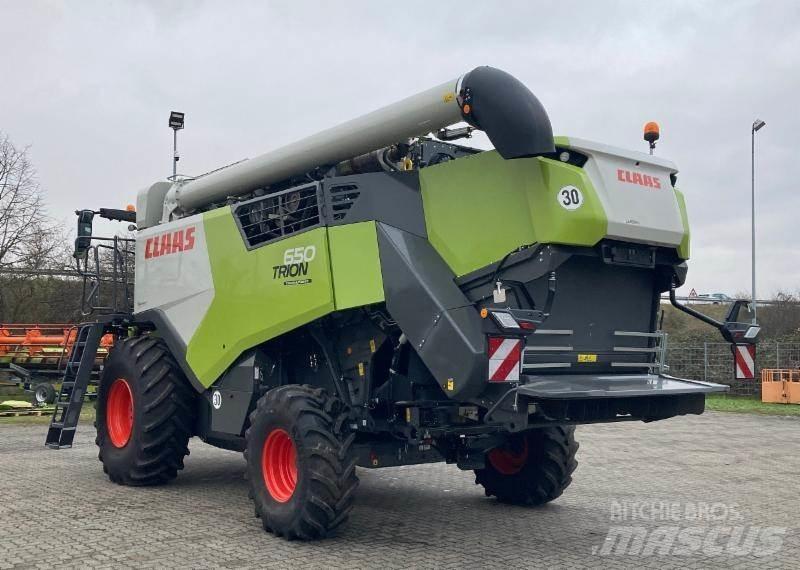 CLAAS TRION 650 Kombájnok