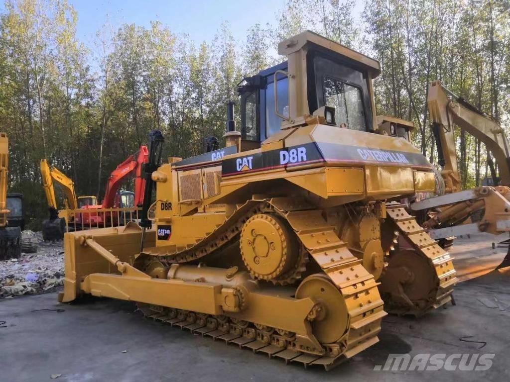 CAT D 8 R lánctalpas dózerek