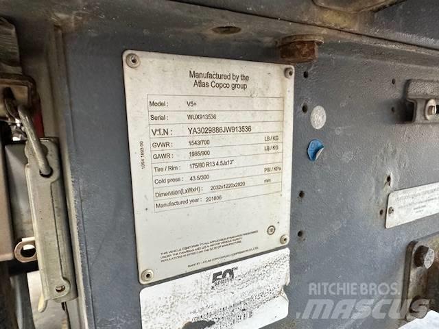Atlas Copco V5 Fénytornyok