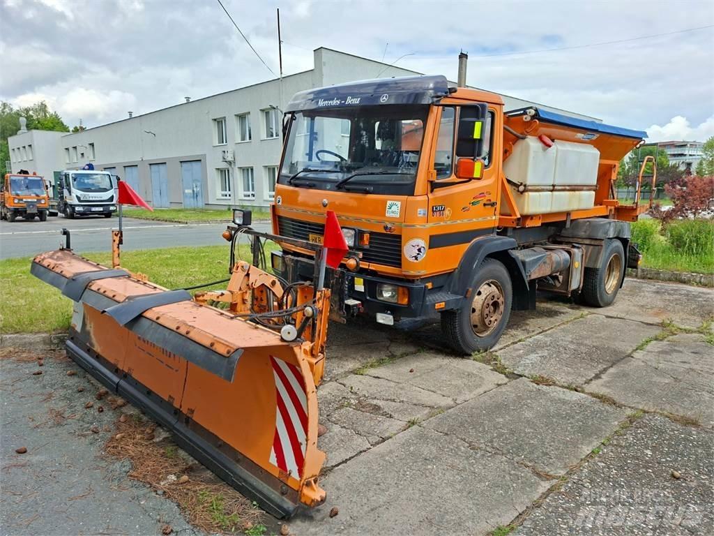 Mercedes-Benz 1317 Fülkés alváz