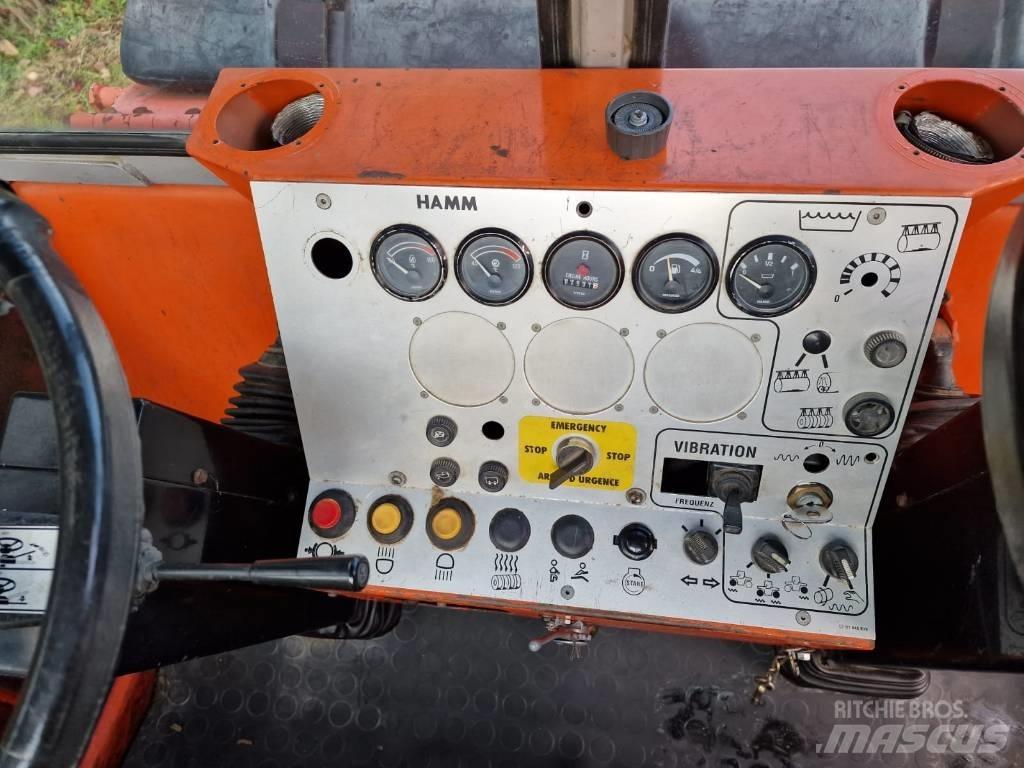 Hamm DV 6 Ikerdobos hengerek